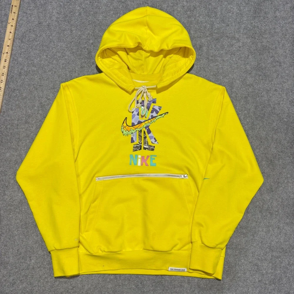 Nike Kyrie Irving Standard Issue Dri-FIT Hoodie Yellow DA5989-703 Mens Medium